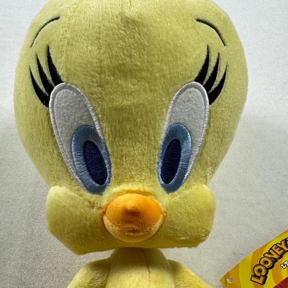 Looney Tunes Tweety Bird Plush Medium Six Flags Stuffed Animal Yellow Bird NWT - Picture 7 of 9